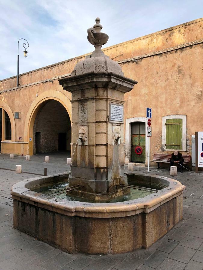 Hanna-Logis Antibes Exterior foto